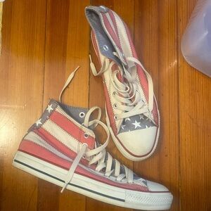Stars and Stripes Converse high top Women’s 9.5 All Star Chuck Taylor